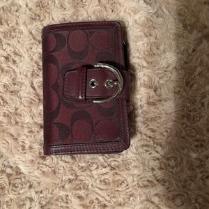 Coach wallet maroon